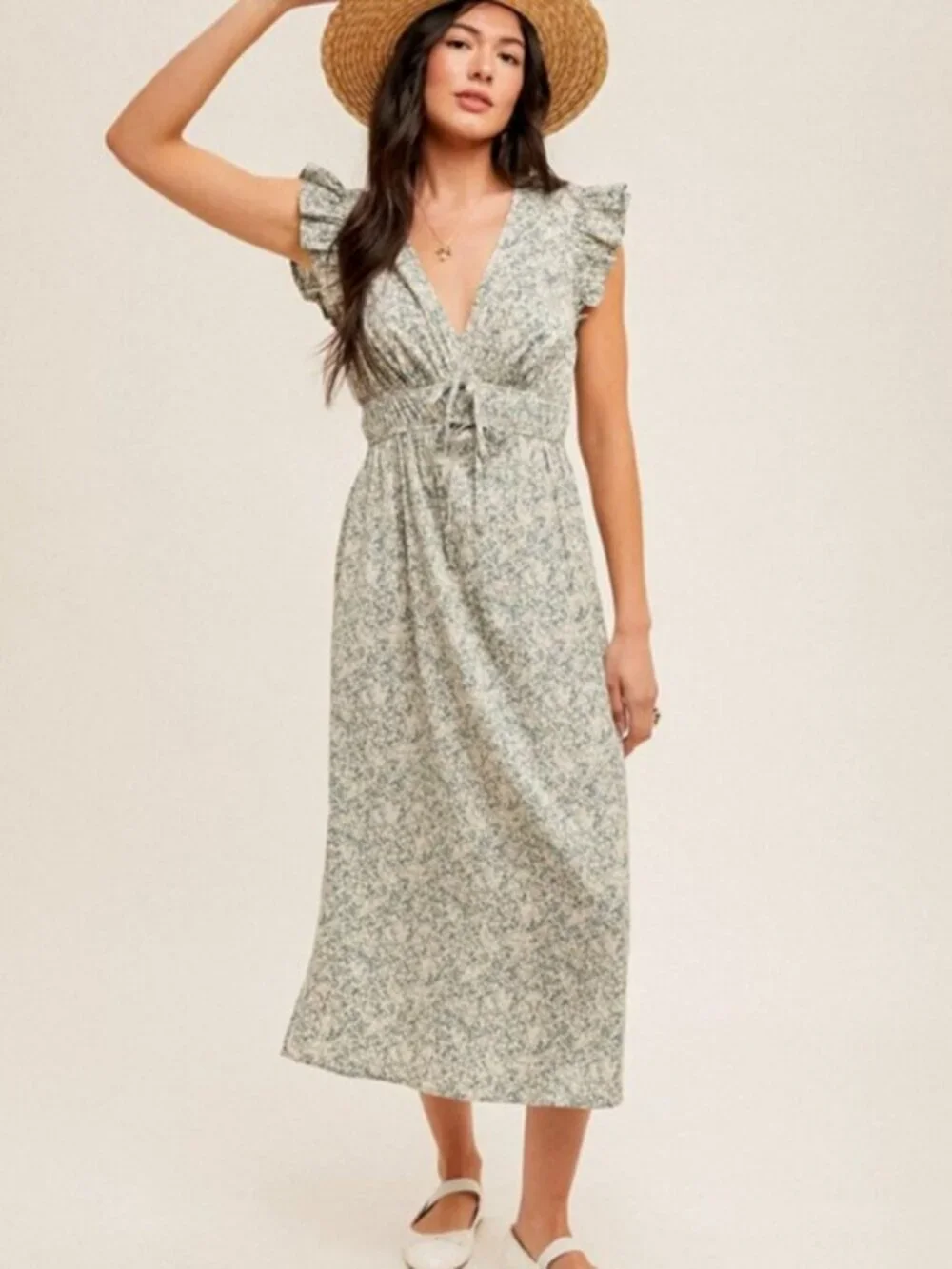HEM & THREAD Floral Smocked Flutter Sleeve Midi Dress Blue Size S NWT - Picture 5 of 6